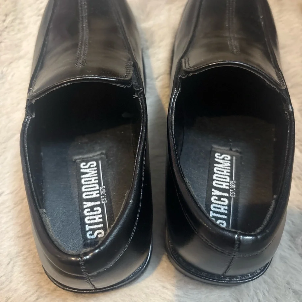 Stacy Adams Classic Black Leather Loafers